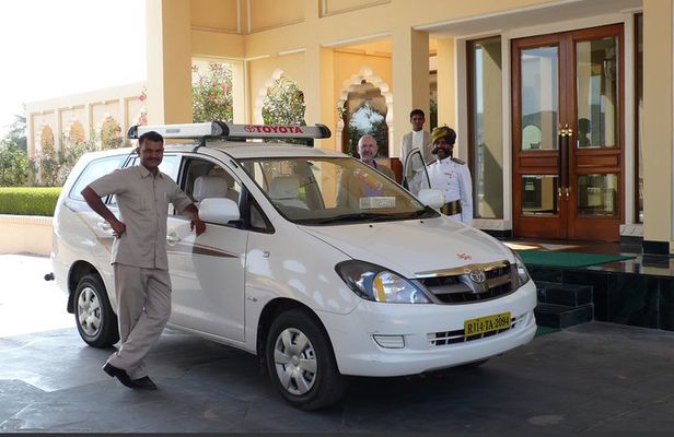 Private 6 Days Golden Triangle Tour Delhi Agra Jaipur with Ranthambore