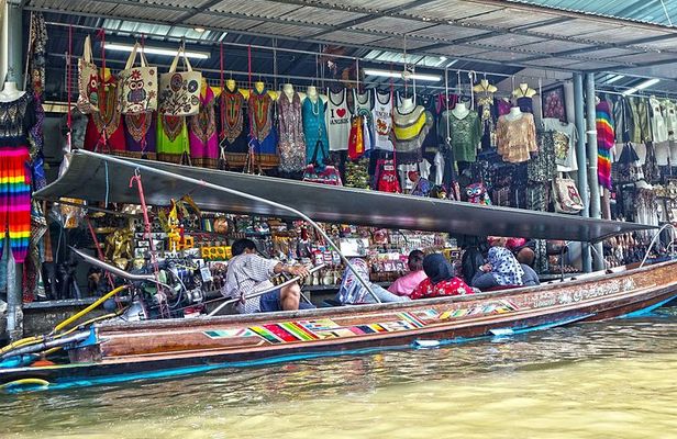 The Best of Damnoen Saduak (Floating) & Maeklong (Railway) Market