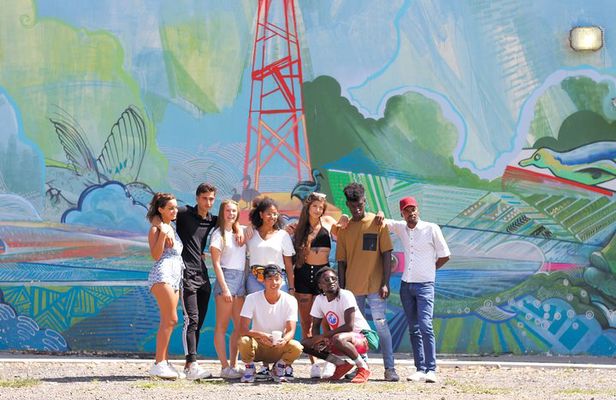 Cape Town Hostel Pub Crawl & LinkUps