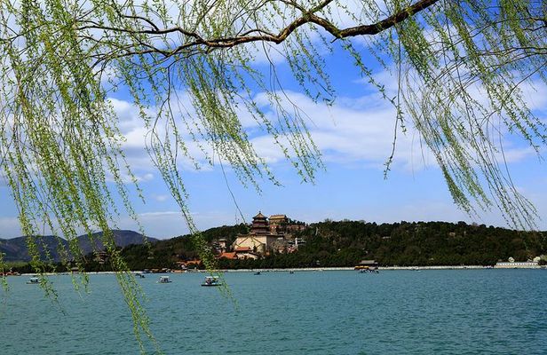 Private Beijing 2-Day Tour from Xi'an with Deluxe Soft Sleeper Train Experience