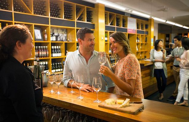 Yarra Valley Premium Tour inc Lunch and Cheese and Wine Pairing at De Bortoli