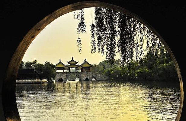 Private Round Trip Transfer to Yangzhou Attractions from Nanjing