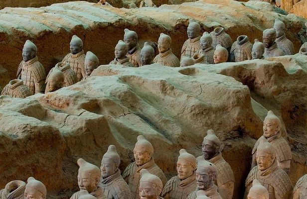 Bullet Train 2-day Tour from Beijing to Xi'an Terracotta Warriors & City Wall 