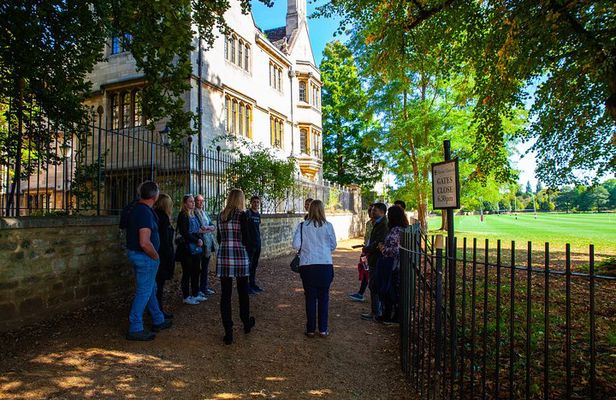 3-Hour Private Tour of Oxford With University Alumni Guide