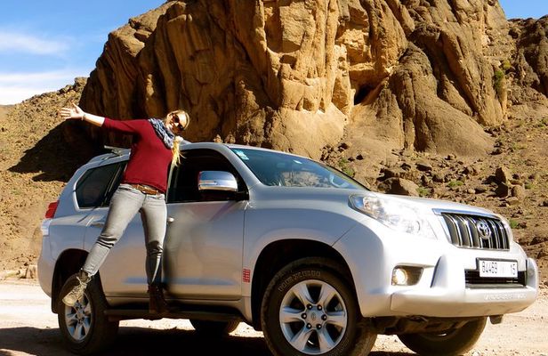 From Marrakech: 4 Days Private 4x4 Experience Erg Chigaga Dunes & Desert driving