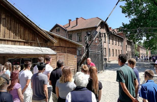 Auschwitz-Birkenau: Fast-Track Ticket & Guided Tour No Transfers