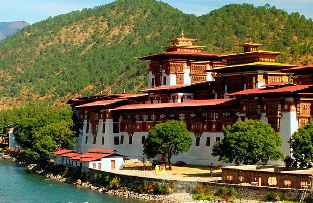 Bhutan Tour - 3 DAYS 2 NIGHTS