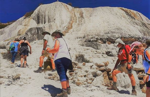 Exclusive Private Tour: Hierve el Agua with Hike, Mezcal & Gastronomy