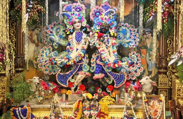 Divine Love Journey Of Radha Krishna Full Day Tour From Delhi 