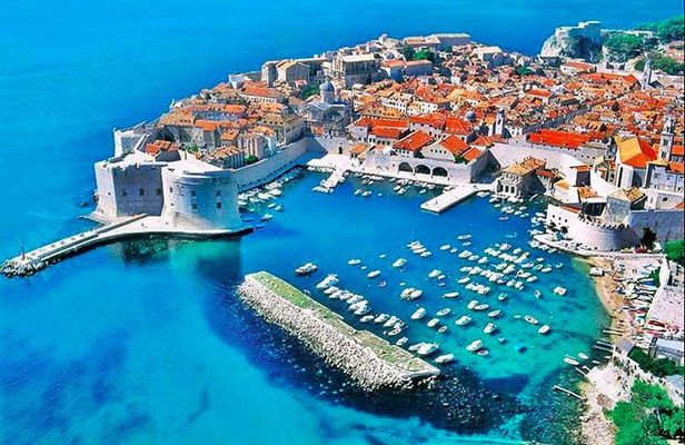Private Walking Tour through the Old Town of Dubrovnik