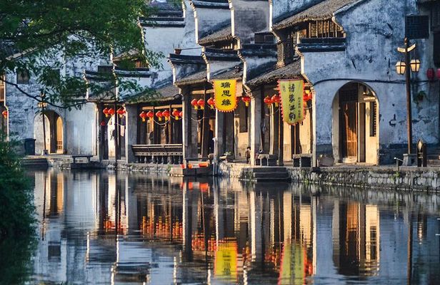 Private Day Trip to Nanxun Water Town with Boat Ride from Hangzhou