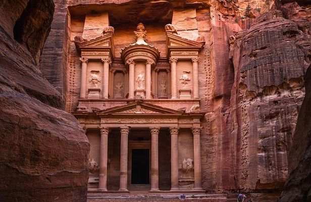 Jordan Pass 3 Nights Golden Triangle Tour from Amman Hotel