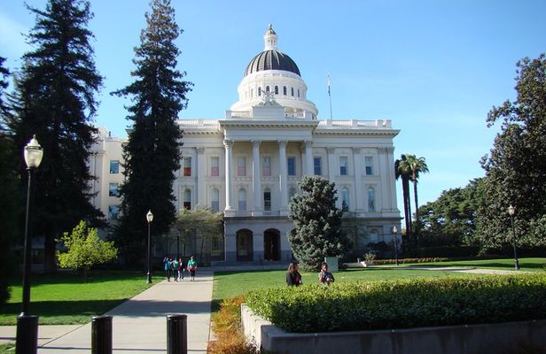 Sacramento Scavenger Hunt Adventure
