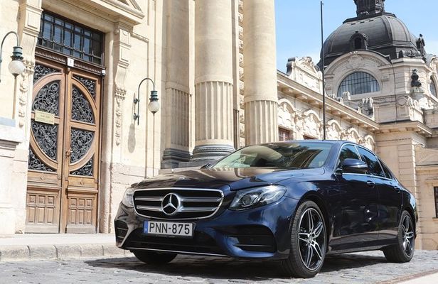 Exclusive Budapest City Tour by Luxury Car - Half Day