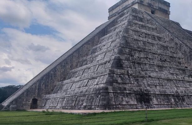 Chichen Itza and Cenote Tour from Merida
