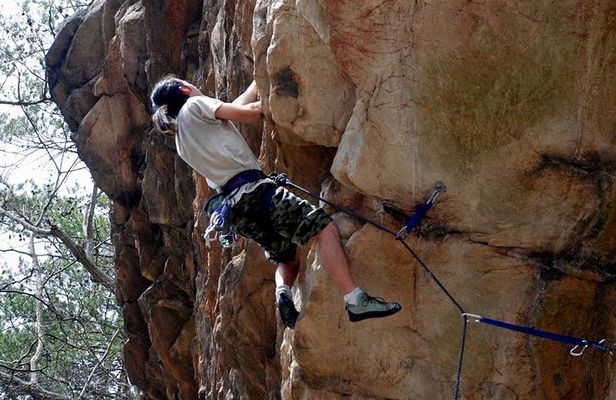 Rock Climbing in Kathmandu - Day Tour