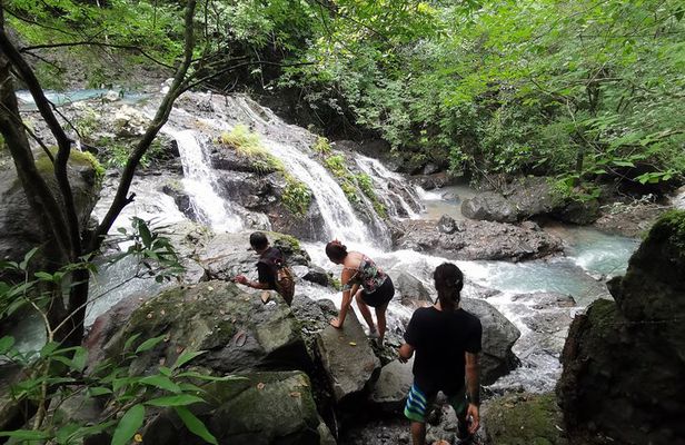 3 Hour Private Waterfall Hike in El Palmar