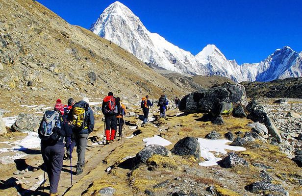 12 Days Everest View Trek with Historic Kathmandu Tour