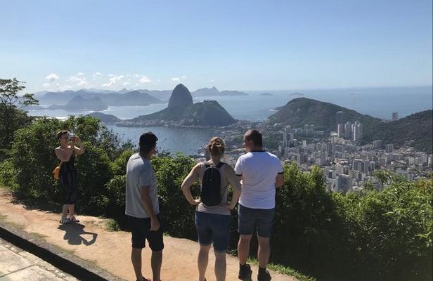 Manu Peclat Rio de Janeiro Private Tours
