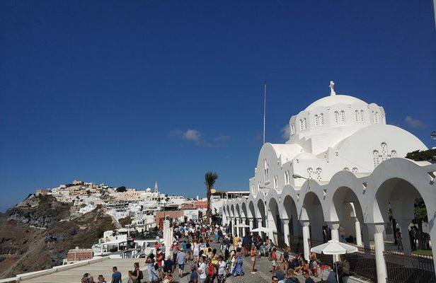 Santorini: Walking Tour of Fira