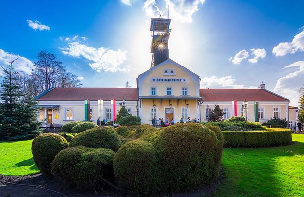 Wieliczka Salt Mine: 4-Hour Guided Tour from Krakow