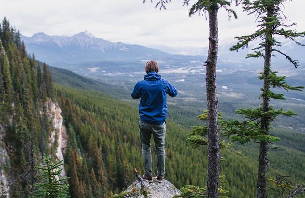 Canmore: Private SUMMIT TOUR - Intro to Mountains 6H
