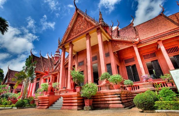 Day1: Full-Day Phnom Penh Sightseeing Tour