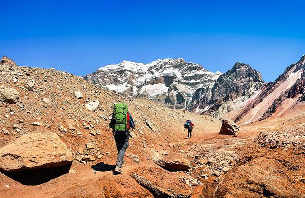 3 days trek to Plaza Francia in Aconcagua park
