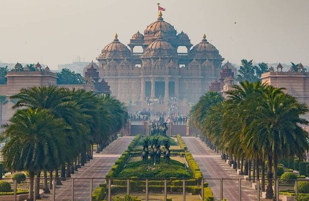 See the Temples Of Delhi, On A Private Tour