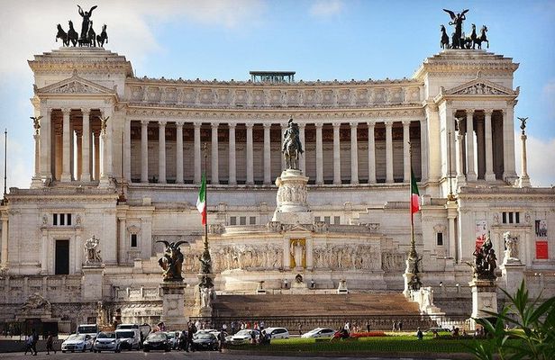 Private 3 hours Walking Tour of Rome