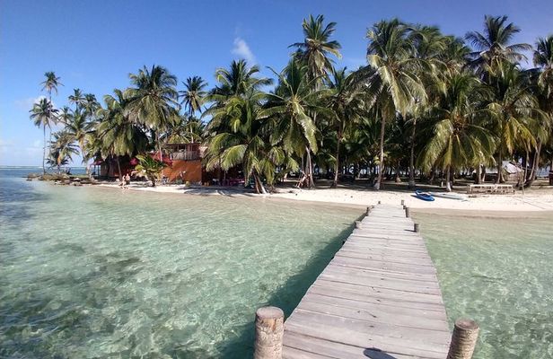 3-Day in San Blas Island with Meals, Boat Tour Private Bedroom