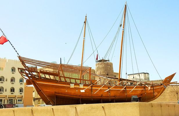 Private Historic Dubai Tour with Dubai Frame