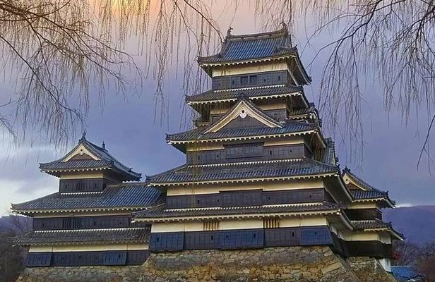 Matsumoto Discovery - Half Day Walking Tour