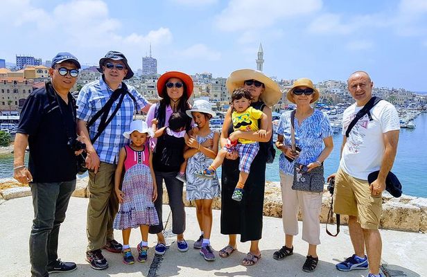 Sightseeing all-inclusive Small Group Tour to Sidon, Tyre and Maghdouche