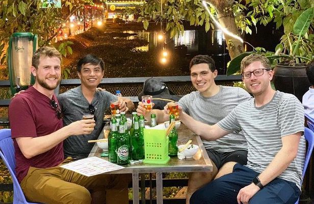 Hoi An Street Food Tour- The Real Taste Of Hoi An