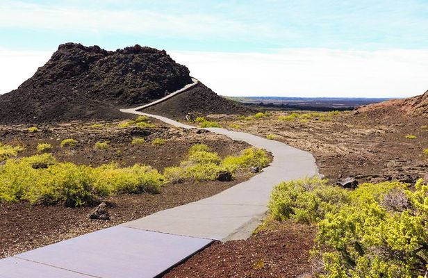 Guided Full-Day Tour to Craters of the Moon National Monument & Preserve