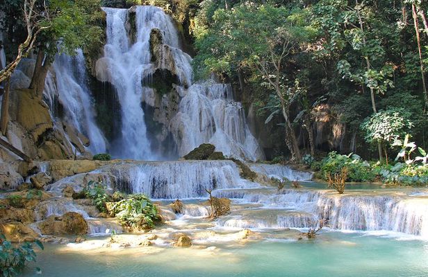 A Relaxing Day at the Kuang Si Falls