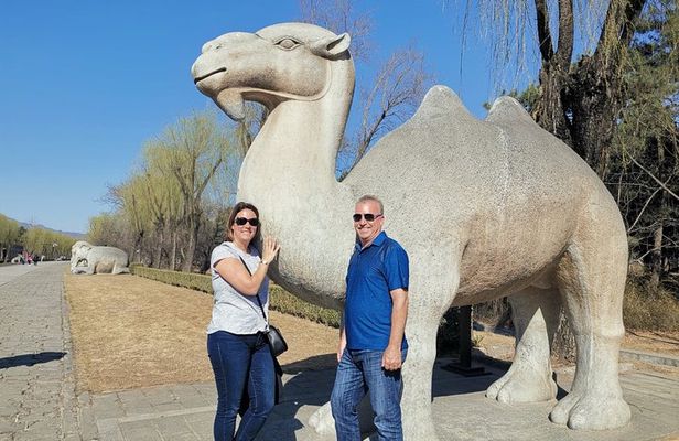 All-inclusive Day Tour to Summer Palace, Ming Tombs & Sacred Path with Lunch