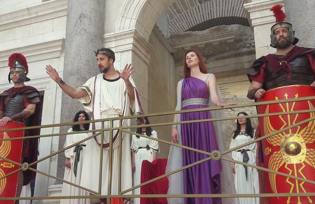 SPLIT-Emperor's Walk for History Lovers & Foodies (Dinner Option)