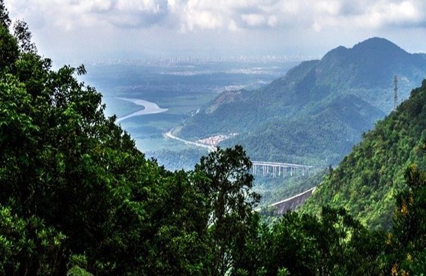 Private Helicopter Tour With Romantic Lunch At The Beach Town Of Guarujá