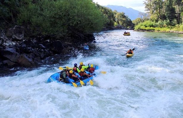 Private Full Day Rafting and Wine From Santiago