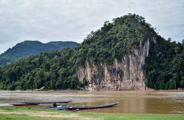 Luang Prabang A Venerable Cruise to the Pak Ou Caves with Lunch