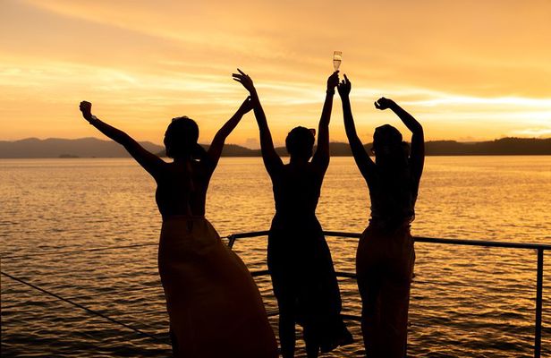 Champagne Sunset Sail from Margaritaville 