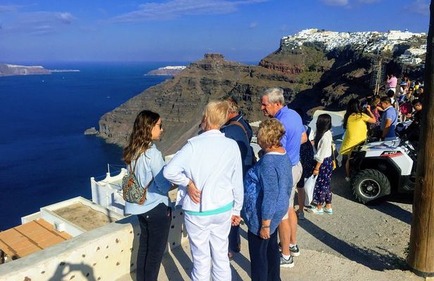 Private Santorini Day Tour & Native Driver
