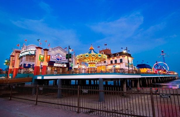 Galveston Island Van Tour 5-Hr Air-Conditioned Sightseeing Tour