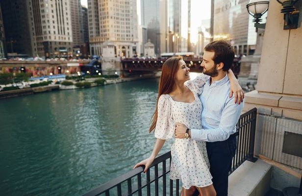 Love is in the Windy City - Chicago Walking Tour