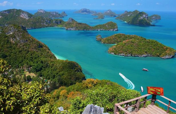 Angthong National Marine Park Tour By Big Boat From Koh Samui