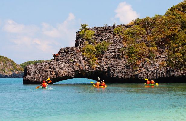 Angthong National Marine Park Trip + Kayaking By Big Boat From Koh Samui