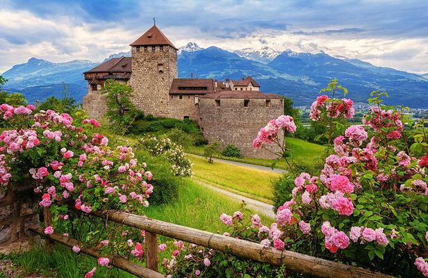 Private Romantic Vaduz Heritage Walking Tour