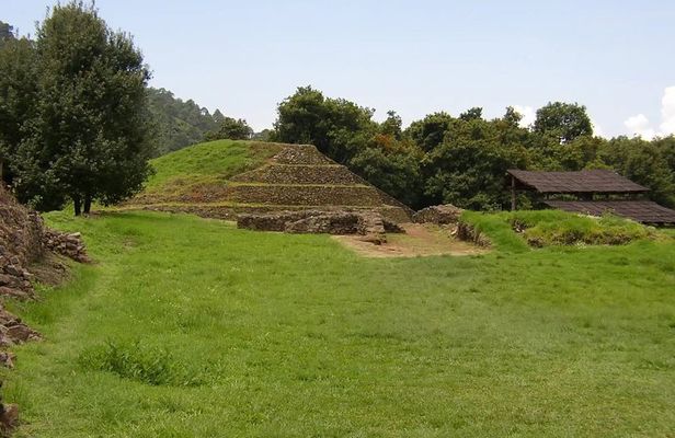 Uruapan, where everything flourishes, from Morelia